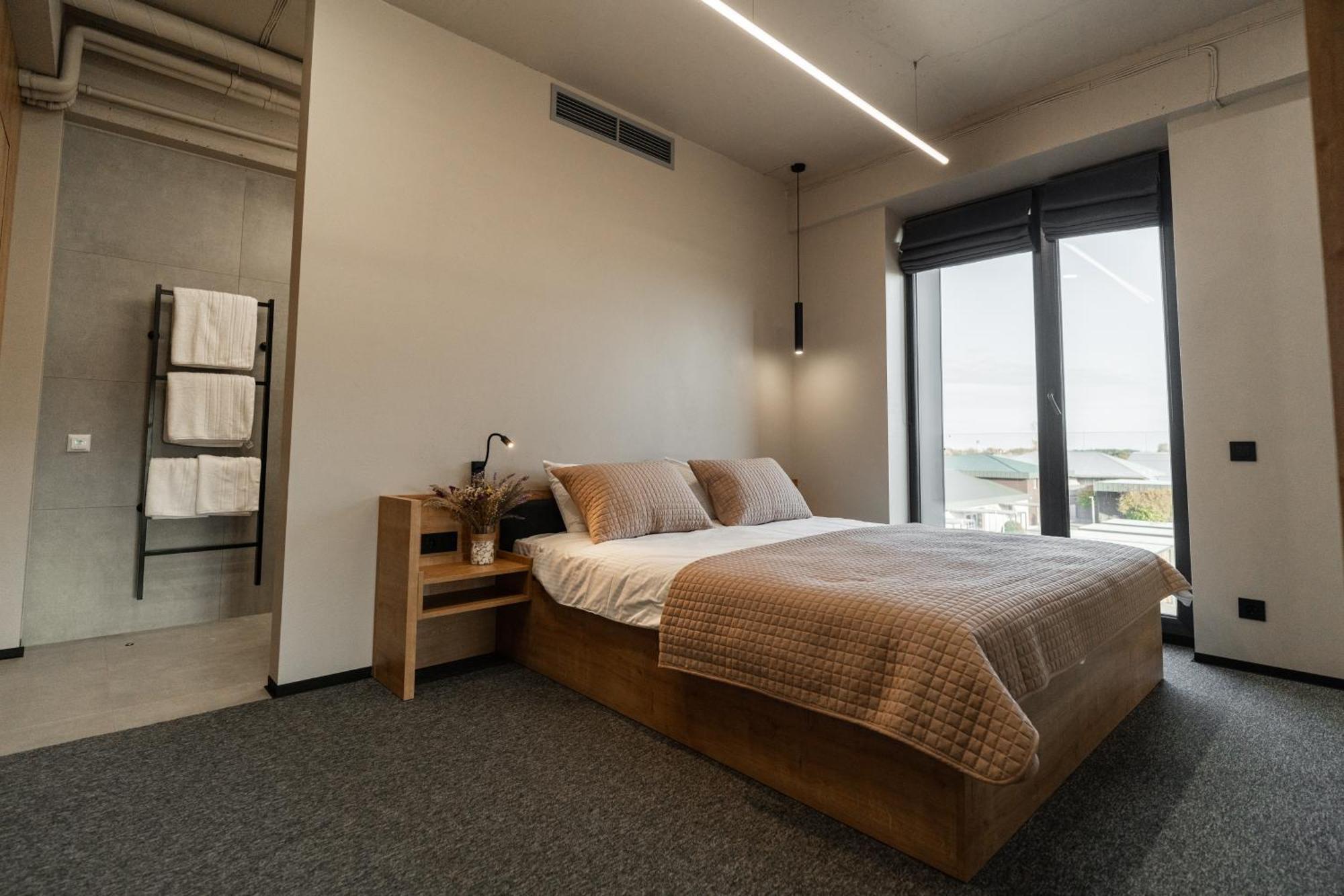 Hotel Miramar Smart Room Kovel' Exterior photo