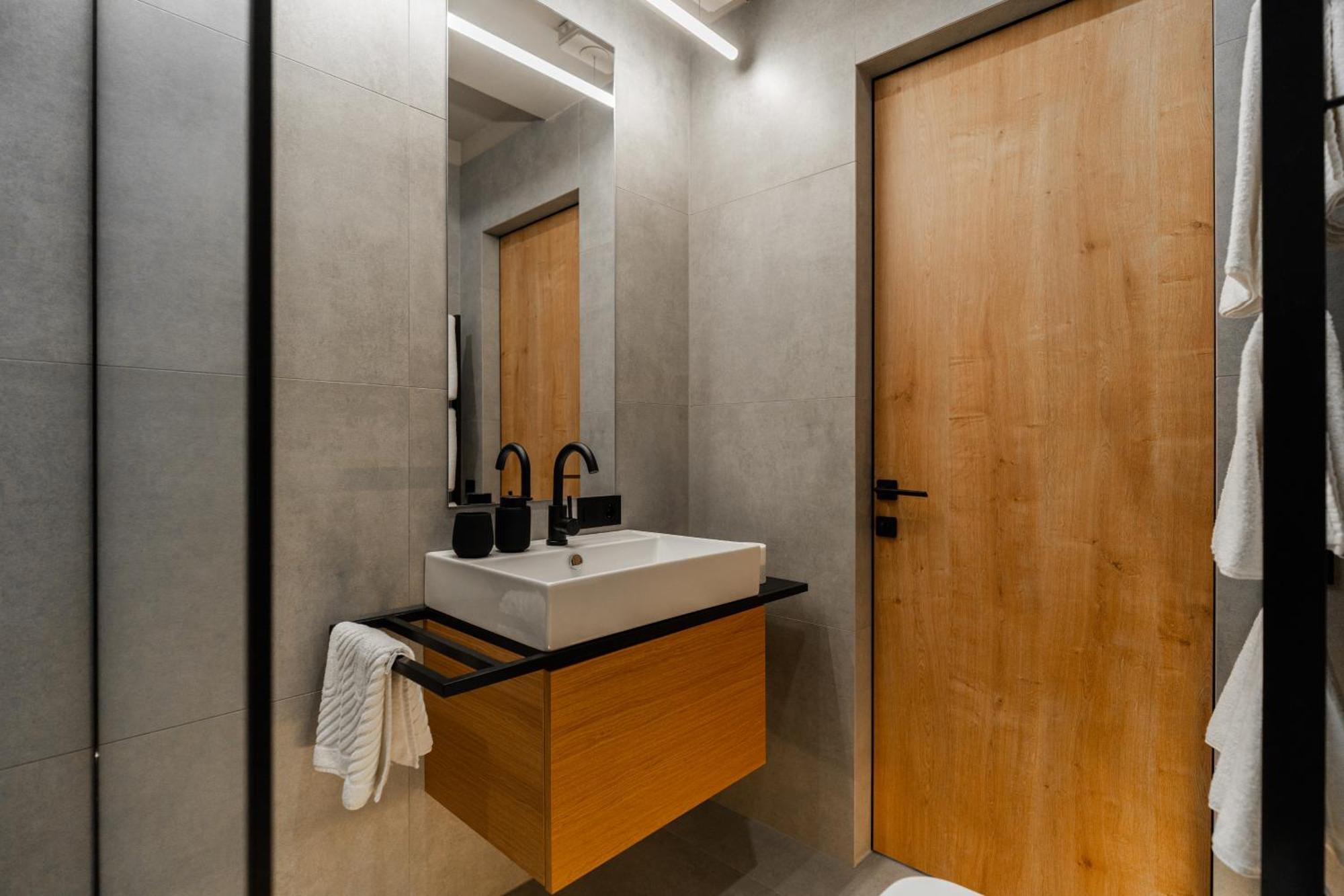 Hotel Miramar Smart Room Kovel' Exterior photo
